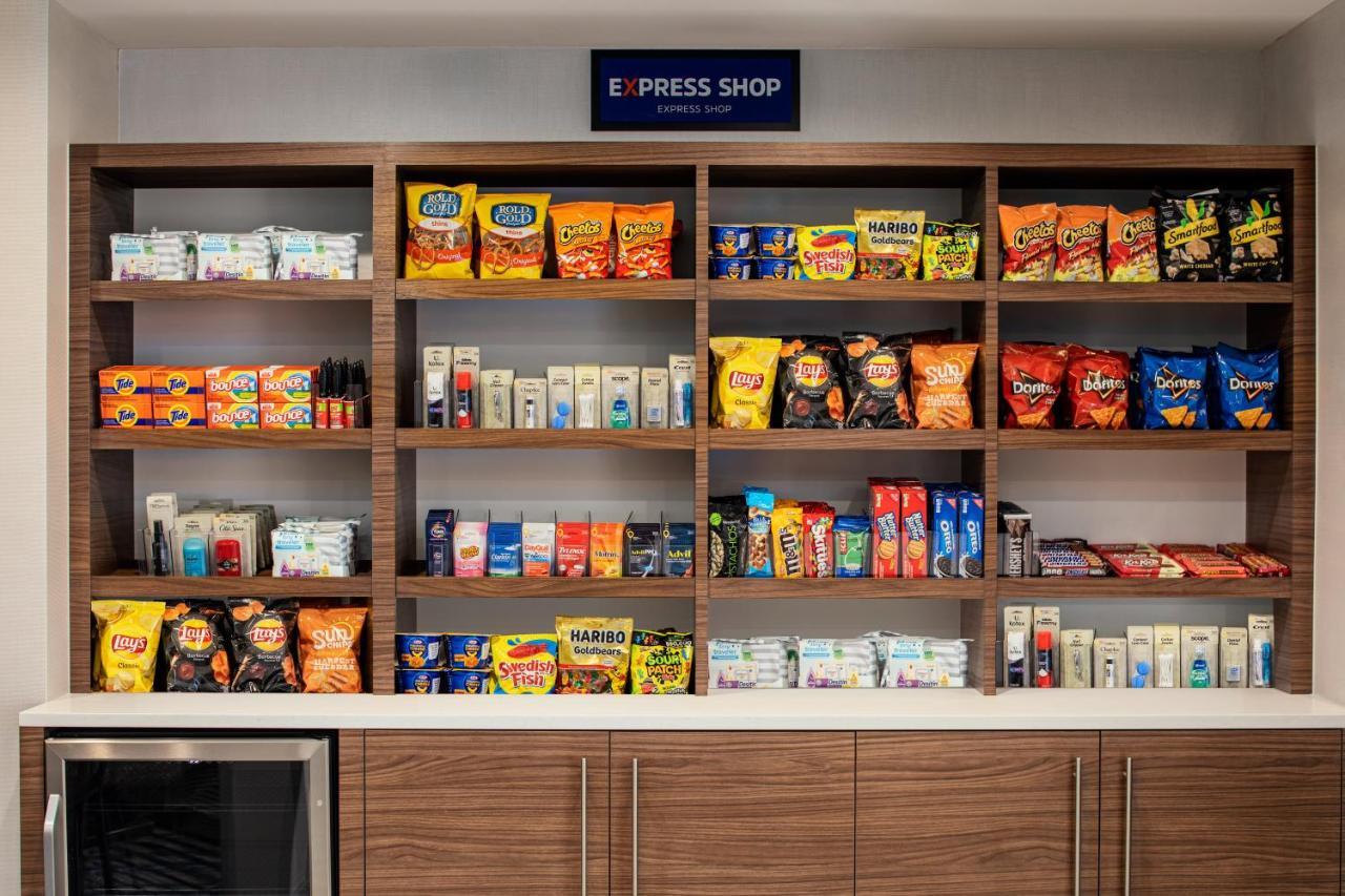 Holiday Inn Express & Suites Woodside Laguardia Airport New York Esterno foto