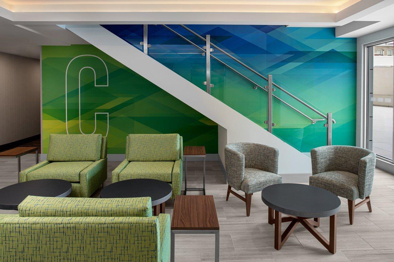 Holiday Inn Express & Suites Woodside Laguardia Airport New York Esterno foto