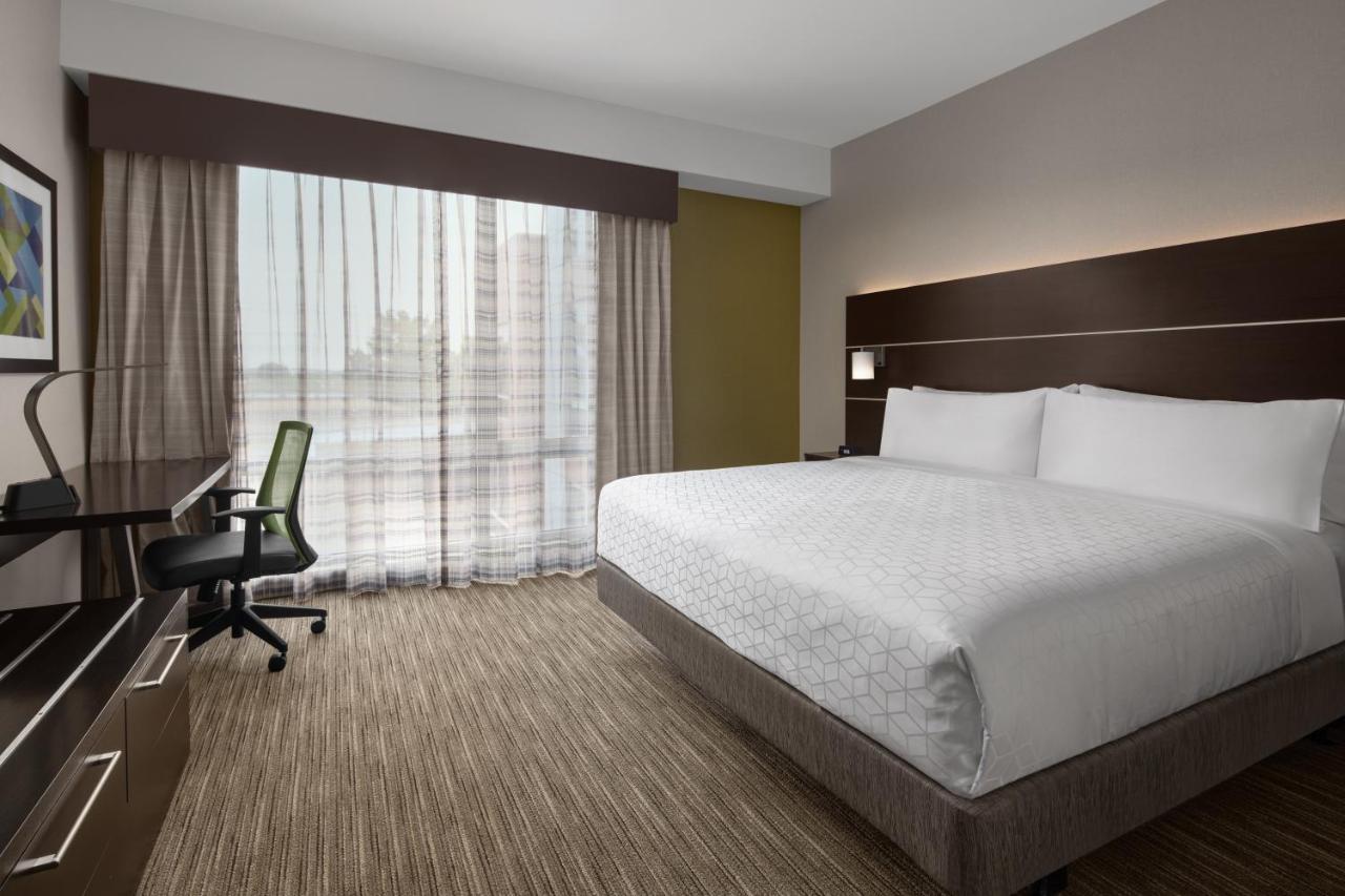 Holiday Inn Express & Suites Woodside Laguardia Airport New York Esterno foto